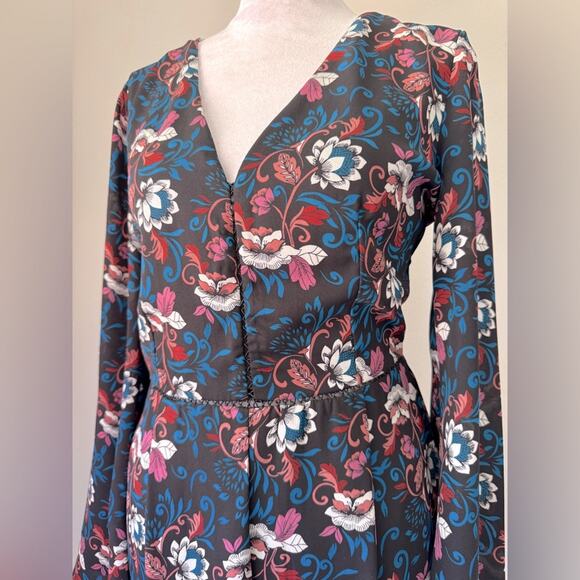 Vintage Y2K Timing Black Floral Print V-Neck Long Sleeve Romper - Picture 3 of 9